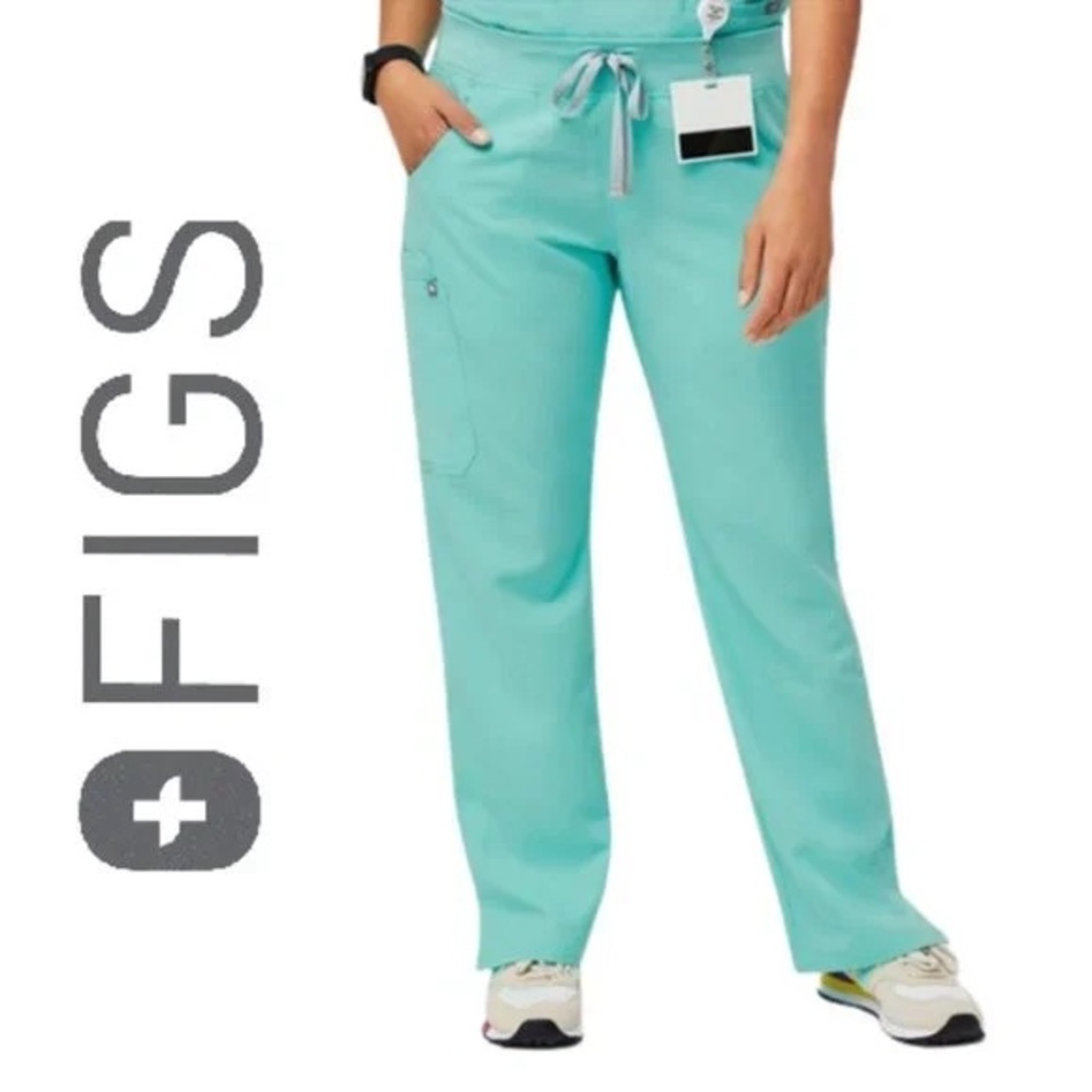 FIGS Women's Scrub Pants in Aqua